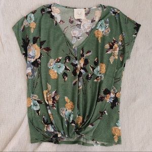 Green Floral Vneck Top